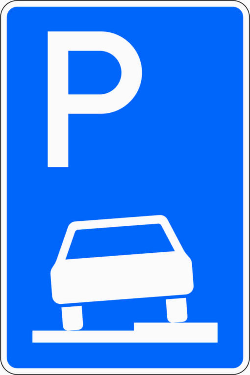 Parken auf Gehwegen halb in Fahrtrichtung rechts